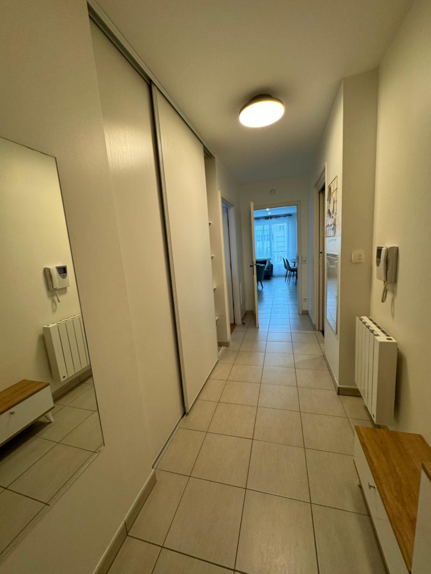 Appartement 2 Chambre Drancy Eksteriør billede